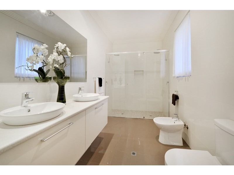 2 Stewart Avenue, Glenelg North SA 5045