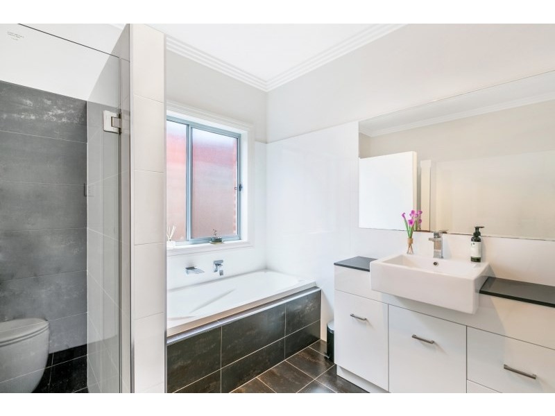 1/4B Ayr Avenue, Seaton SA 5023