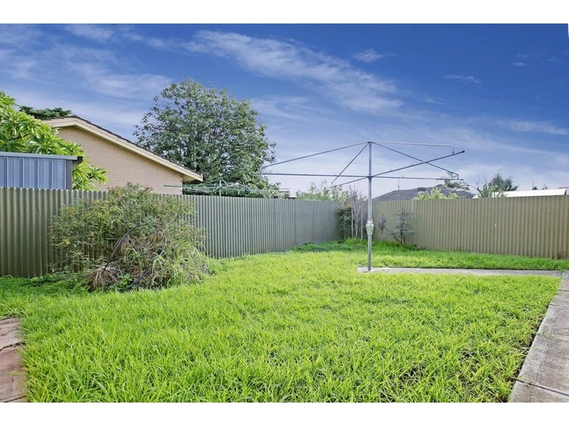 8/11 Whitney Street, Cheltenham SA 5014