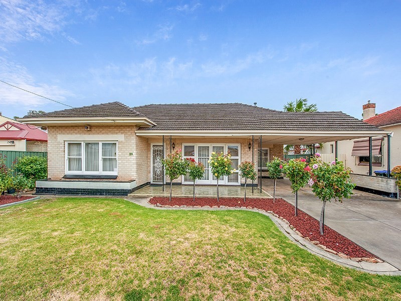 29 Mitchell Street East, Seaton SA 5023