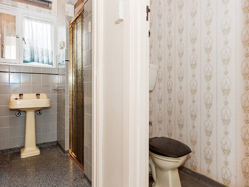 29 Mitchell Street East, Seaton SA 5023