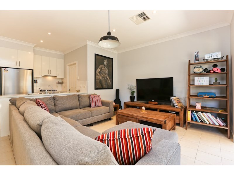 2/1 Leslie Street West, Woodville SA 5011