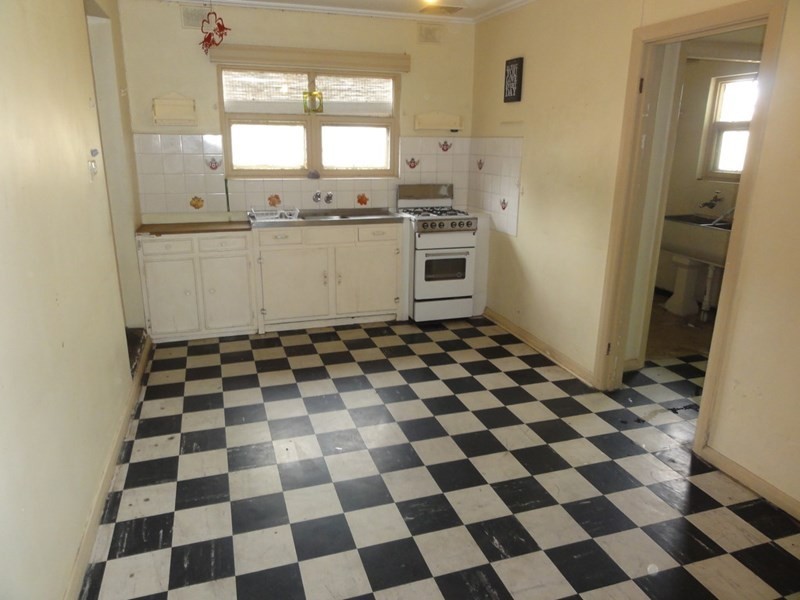 64 Chief Street, Brompton SA 5007