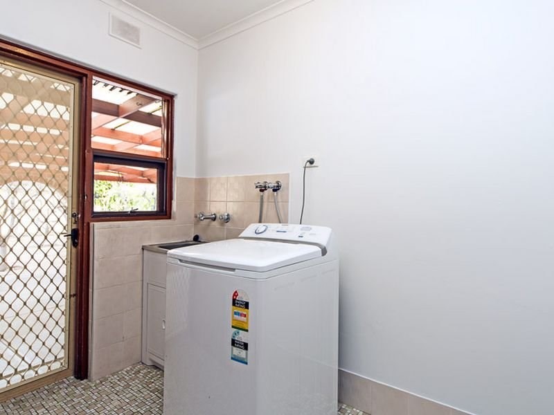 30 Debney Street, Fulham Gardens SA 5024