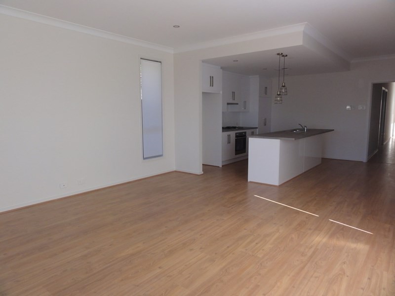 61A Dumfries Street, Seaton SA 5023