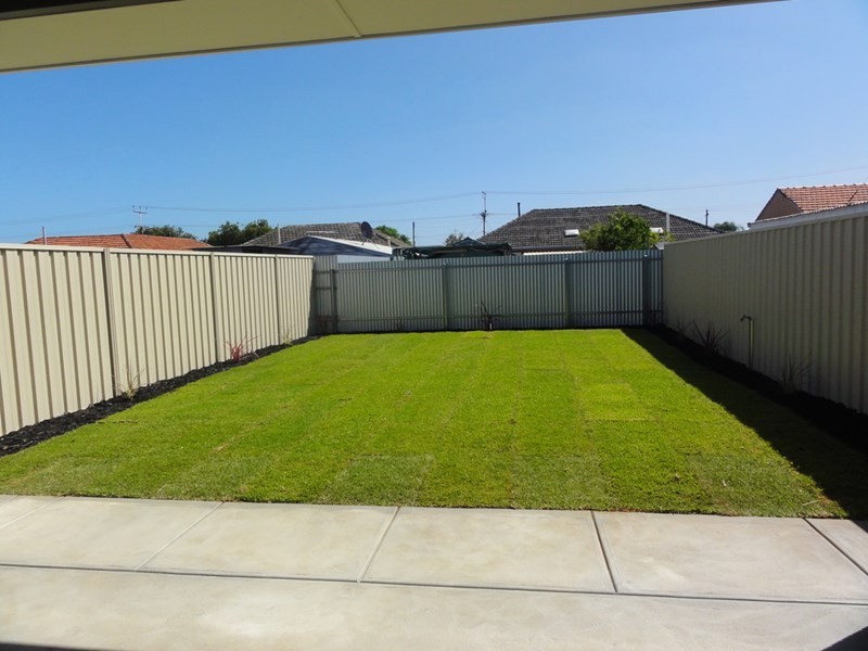 61A Dumfries Street, Seaton SA 5023