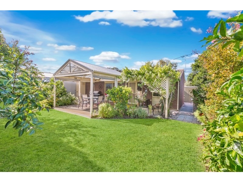 9 Clayton Drive, Grange SA 5022