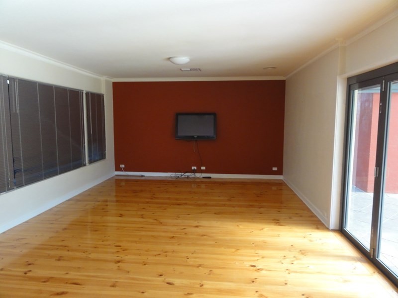 13 Coral Avenue, Semaphore Park SA 5019