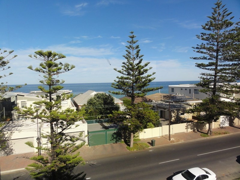 21/180 Seaview Road, Henley Beach South SA 5022