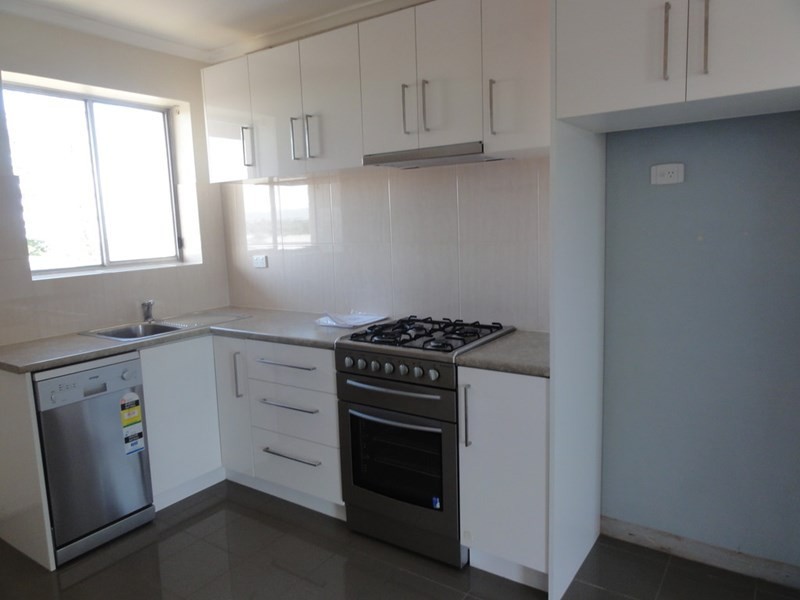 21/180 Seaview Road, Henley Beach South SA 5022