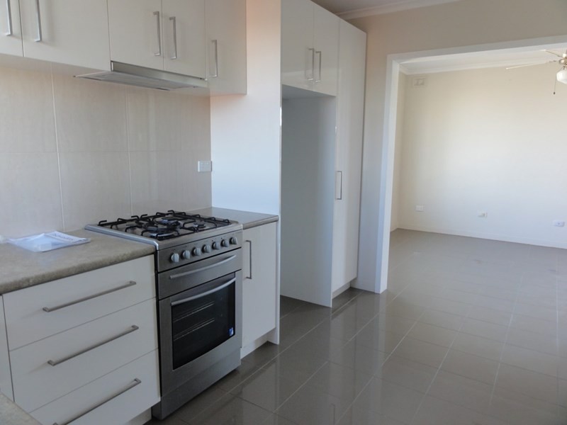 21/180 Seaview Road, Henley Beach South SA 5022