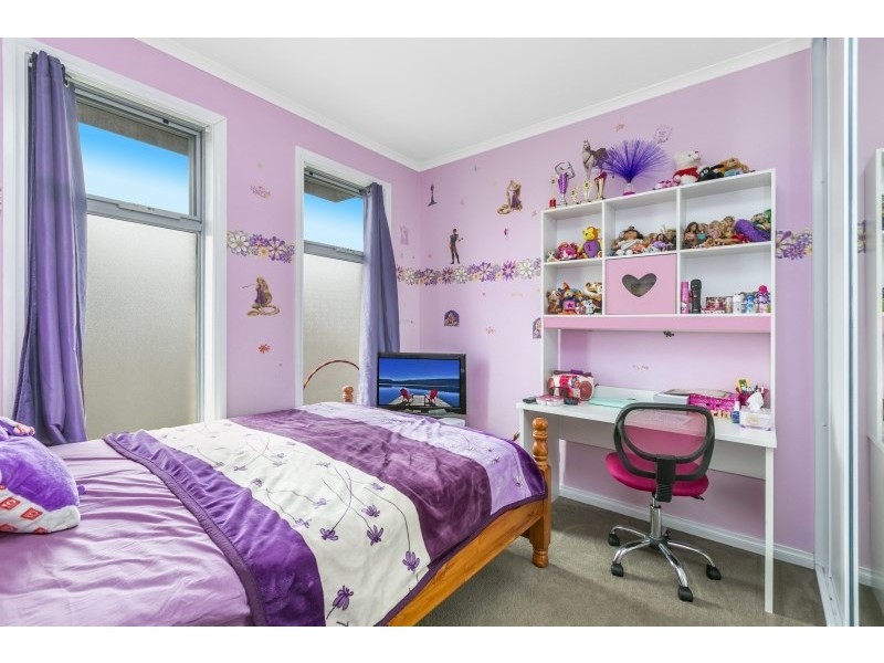 18 Northcote Walk, Mawson Lakes SA 5095