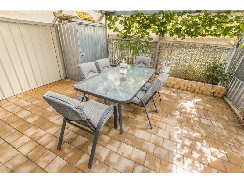 18 Northcote Walk, Mawson Lakes SA 5095