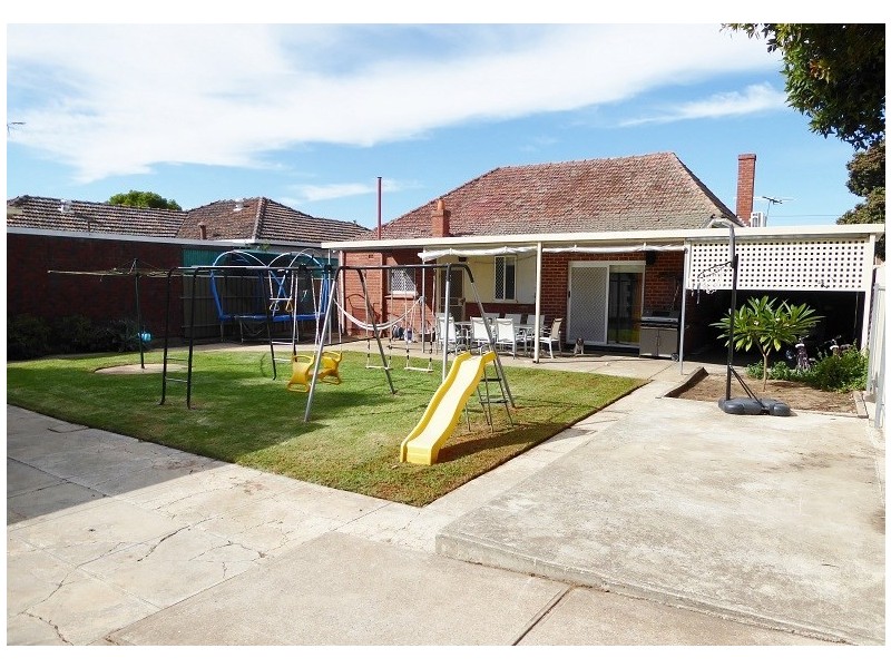 10 Lasscock Avenue, Lockleys SA 5032