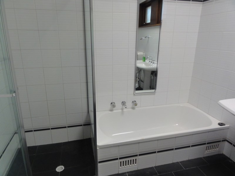 1 BIRDIE Court, Grange SA 5022