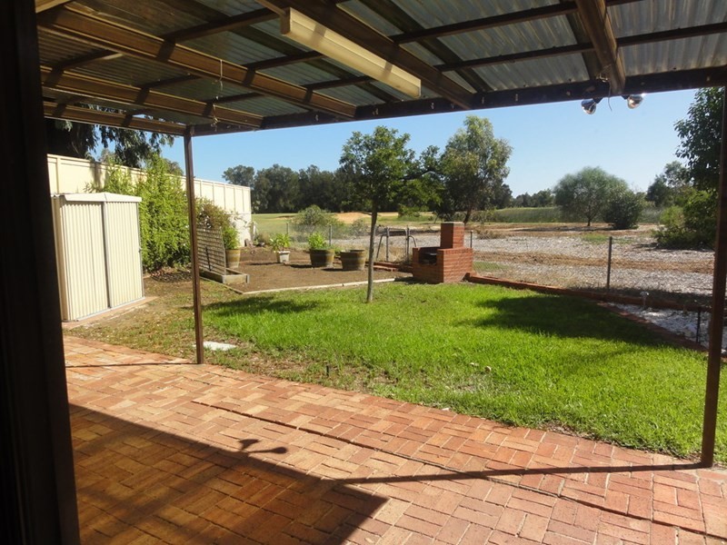 1 BIRDIE Court, Grange SA 5022