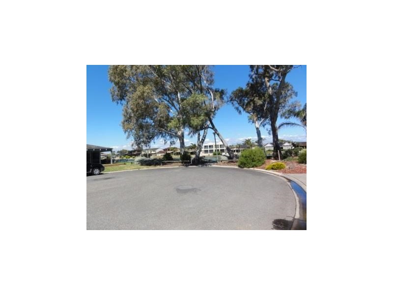 2/5 Anglers Court, West Lakes Shore SA 5020