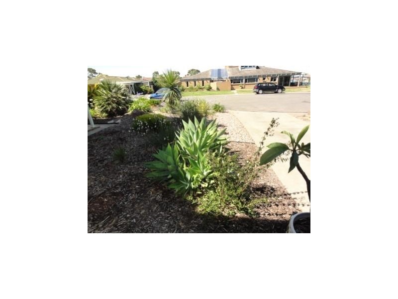 2/5 Anglers Court, West Lakes Shore SA 5020