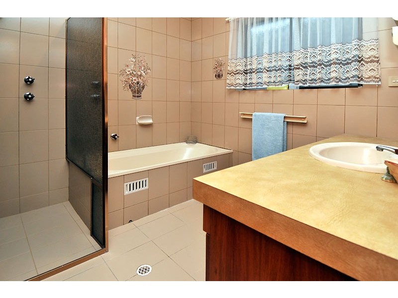 80 CEDAR Avenue, Royal Park SA 5014