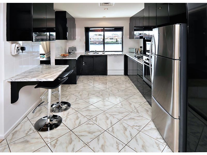 18 DYER Court, West Lakes SA 5021