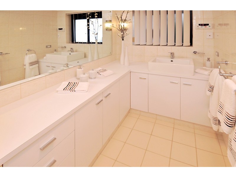 18 DYER Court, West Lakes SA 5021