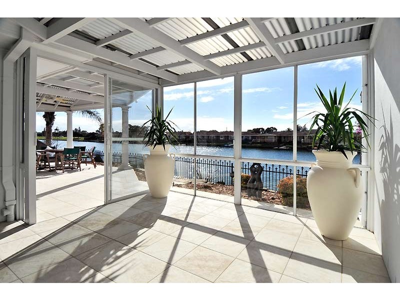 18 DYER Court, West Lakes SA 5021