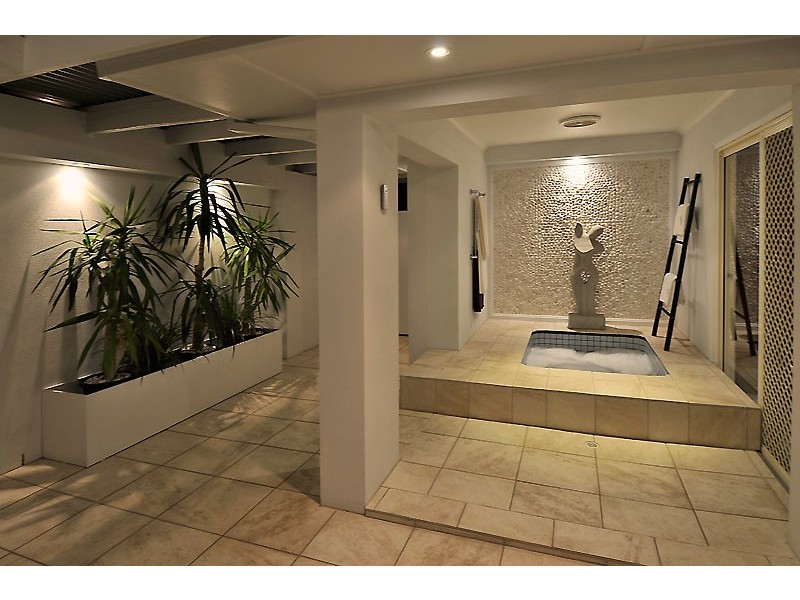 18 DYER Court, West Lakes SA 5021