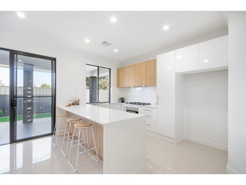 2/10 Ayr Avenue, Seaton SA 5023