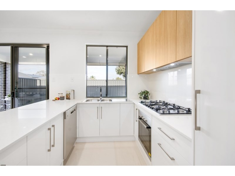 2/10 Ayr Avenue, Seaton SA 5023