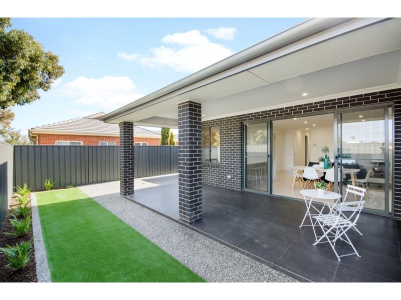 2/10 Ayr Avenue, Seaton SA 5023