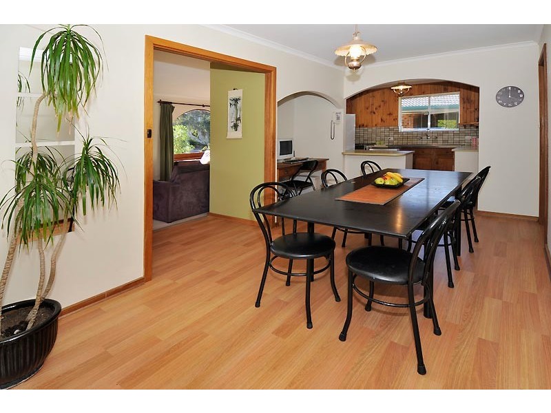 22 Greenfield Crescent, West Lakes Shore SA 5020