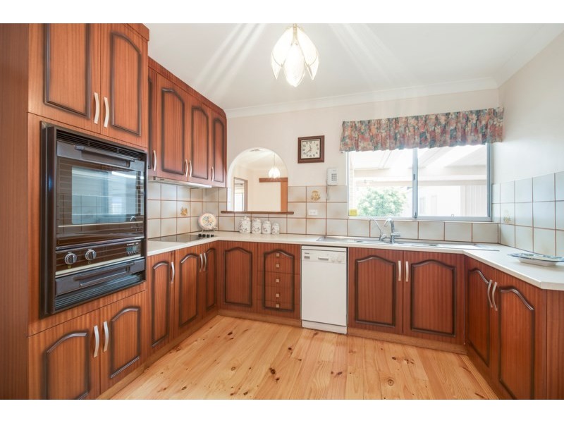 12 Wilford Avenue, Seaton SA 5023