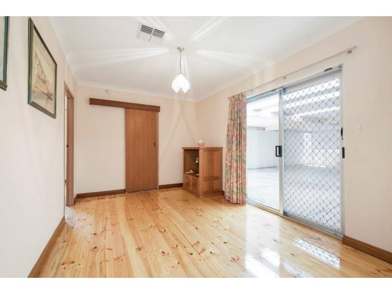 12 Wilford Avenue, Seaton SA 5023