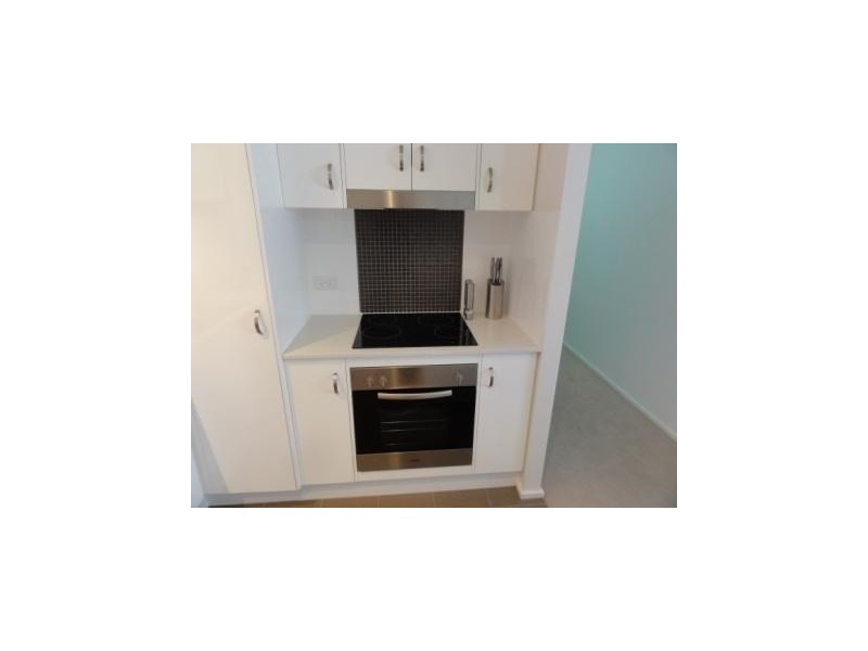 Ap303/129 Sturt Street, Adelaide SA 5000