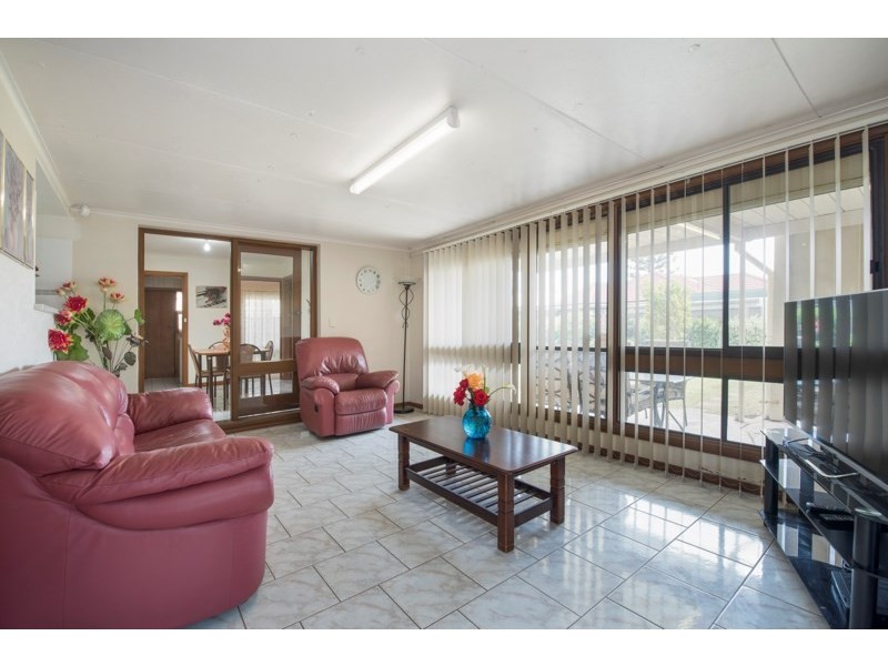 2 Elmwood Avenue, Fulham Gardens SA 5024