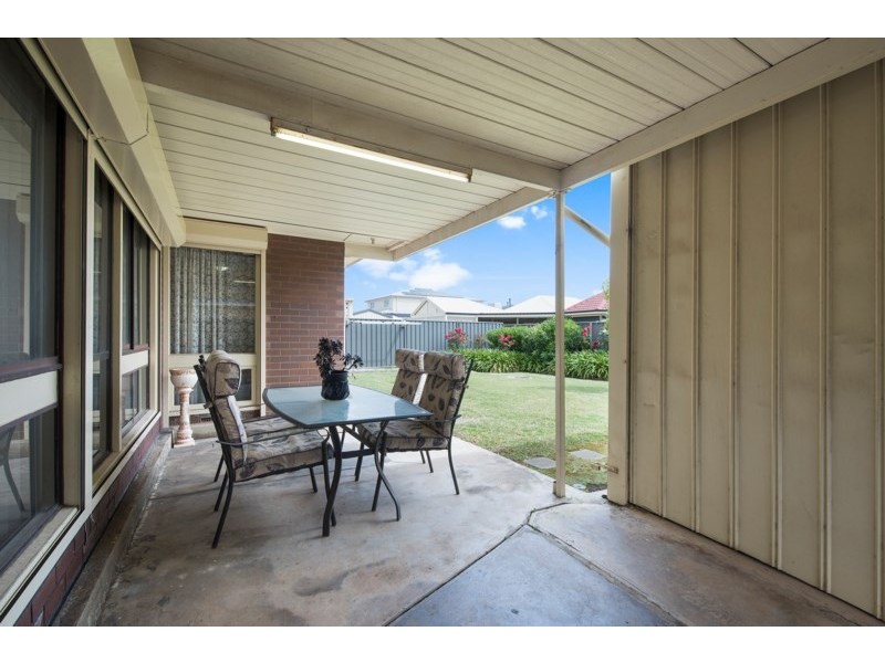 2 Elmwood Avenue, Fulham Gardens SA 5024