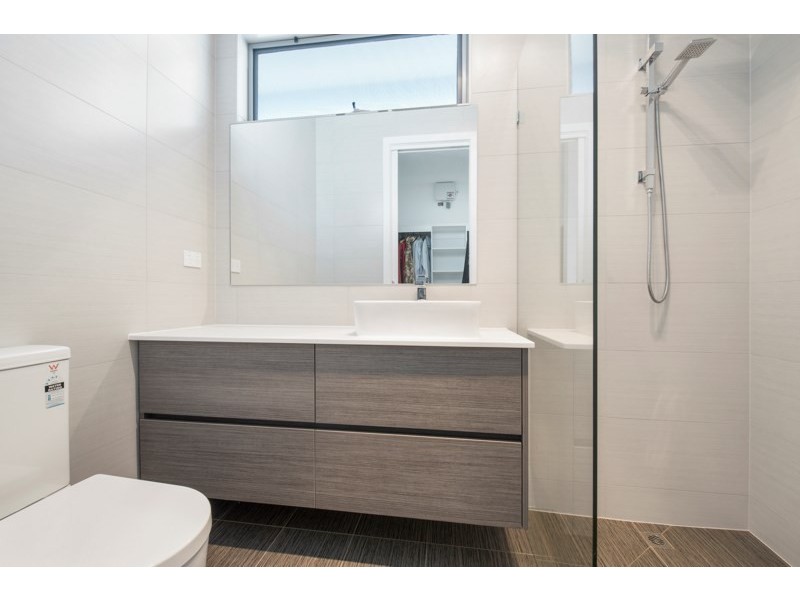 124 Lochside Drive, West Lakes SA 5021