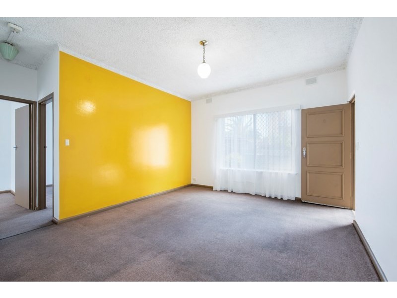 1/4A First Avenue, Woodville Gardens SA 5012