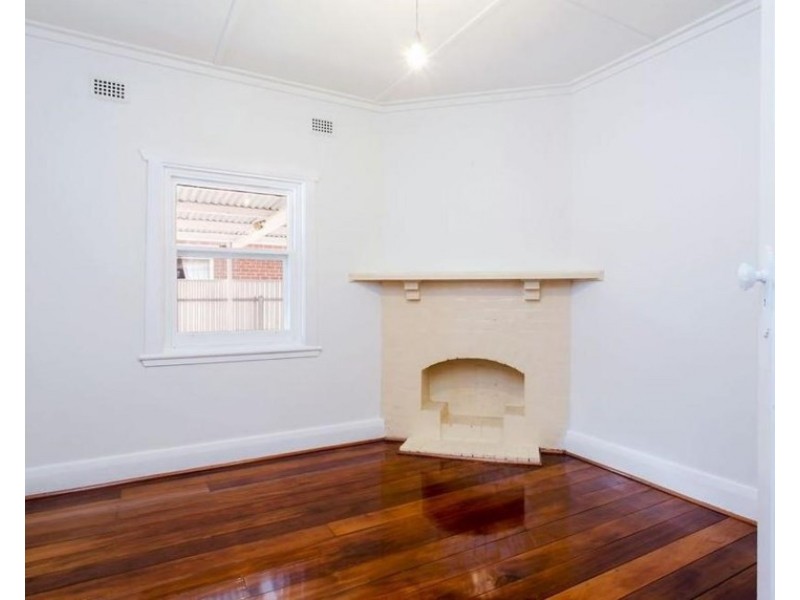 6 Ledger Road, Woodville South SA 5011