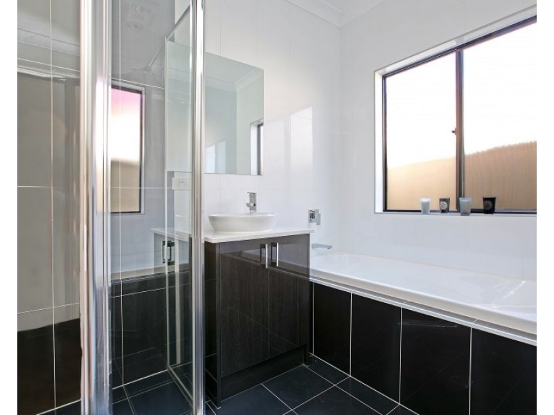 28 Osborne Street, Albert Park SA 5014