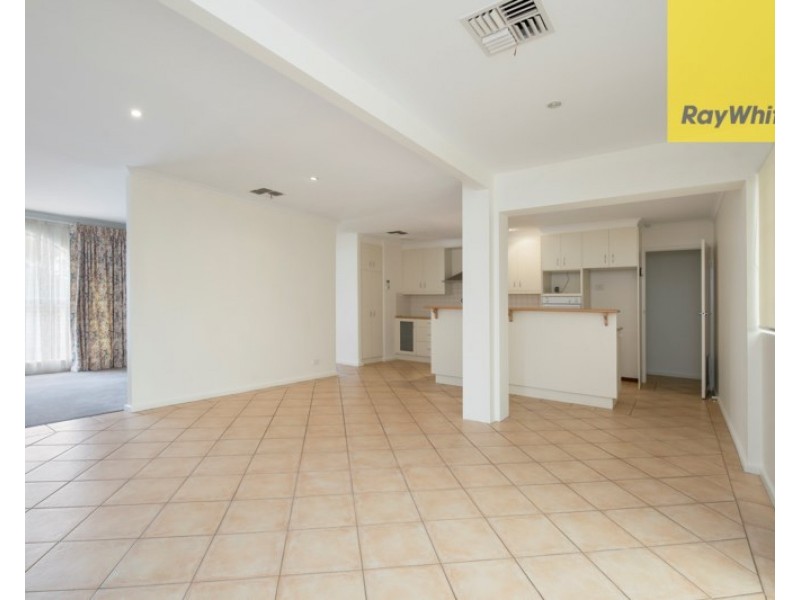 11 Frome Crescent, West Lakes SA 5021