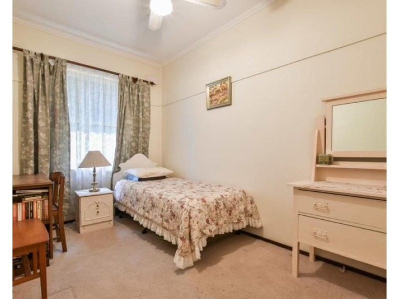 8 ANNE Street, Royal Park SA 5014