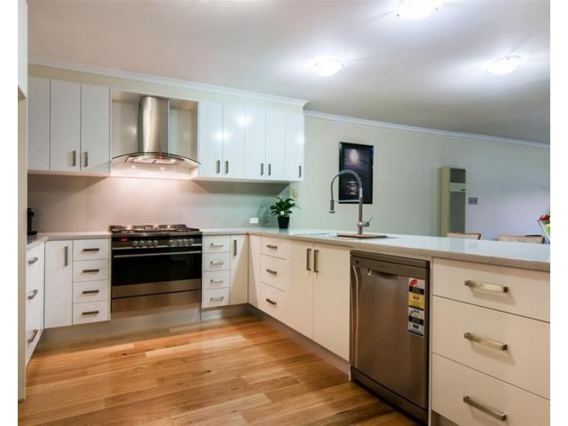 2 Leith-Price Court, West Lakes SA 5021