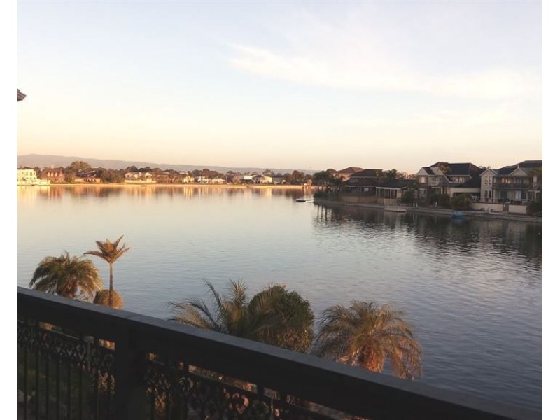 2 Leith-Price Court, West Lakes SA 5021