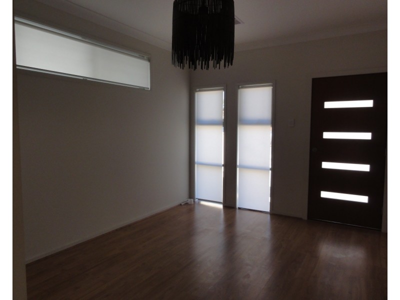 61A Dumfries Avenue, Seaton SA 5023