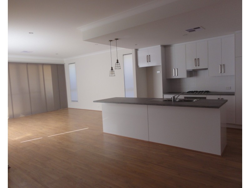 61A Dumfries Avenue, Seaton SA 5023