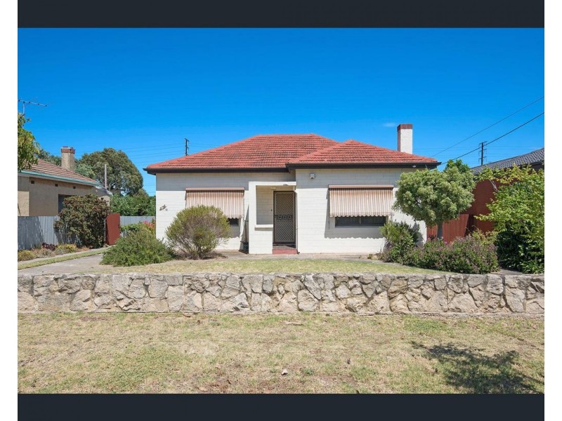 12 Selkirk Avenue, Seaton SA 5023