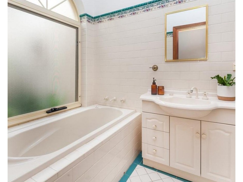 17A Jetty Street, Grange SA 5022