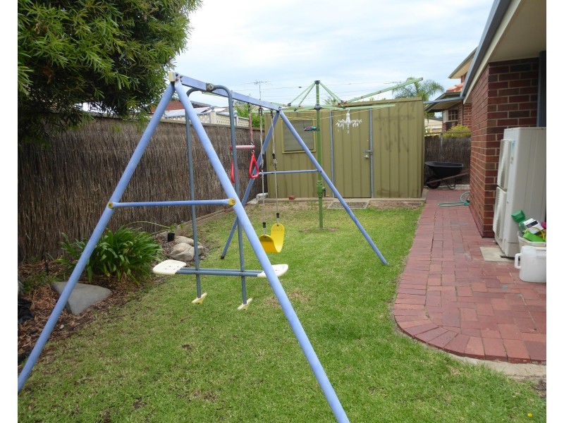 22 Lakeview Avenue, West Lakes SA 5021