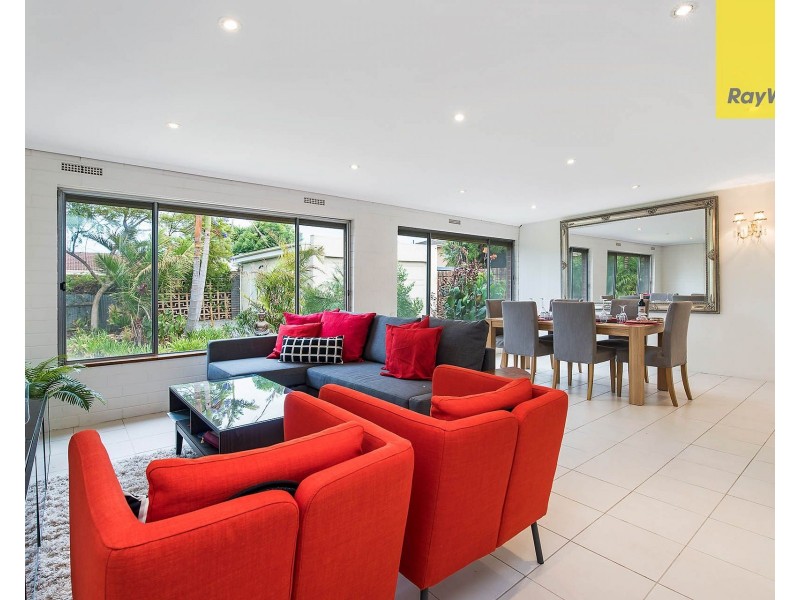 11 Windsor Terrace, West Beach SA 5024